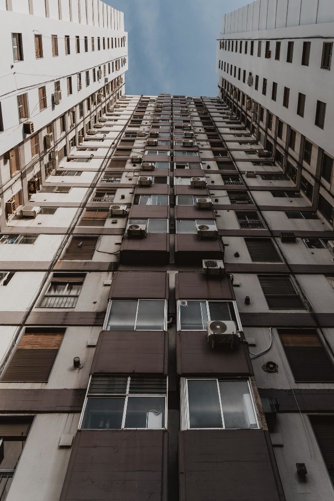 Limpieza de comunidades de vecinos - Dama